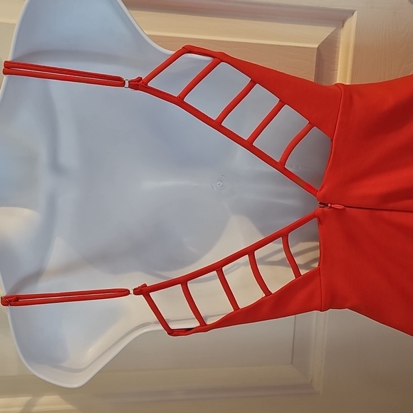 Lulu's dress XS orange-red, fully lined, adjustable straps, zipper in back - Picture 4 of 15